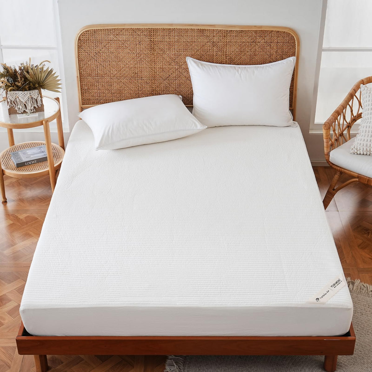 YOUR MOON Natural Wool Mattress Pad Twin – 450GSM Organic Australian Wool Mattress Topper, Quilted Fitted Mattress Bed Cover with 16" Deep Pocket, Hypoallergenic Cotton Cover (White)